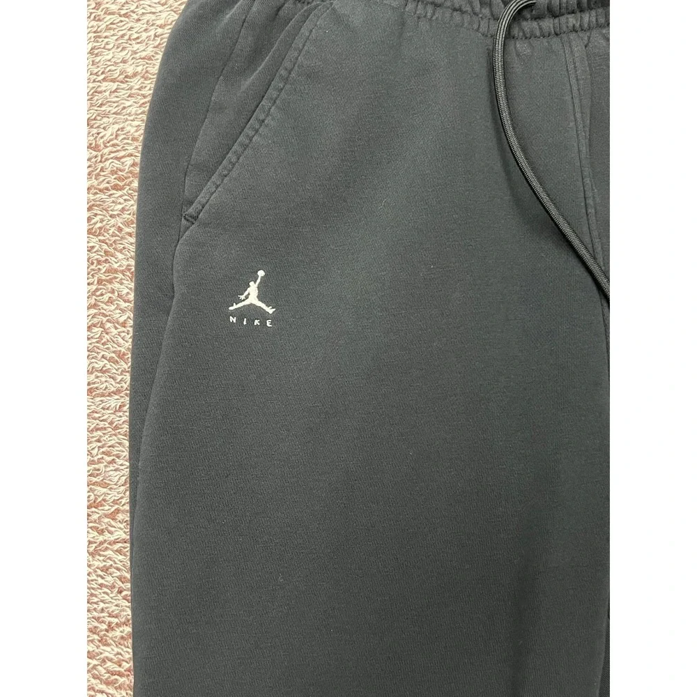 Nike Air Jordan Jogger Sweatpants Mens S Black Leopard Logo Fleece Pants Jumpman